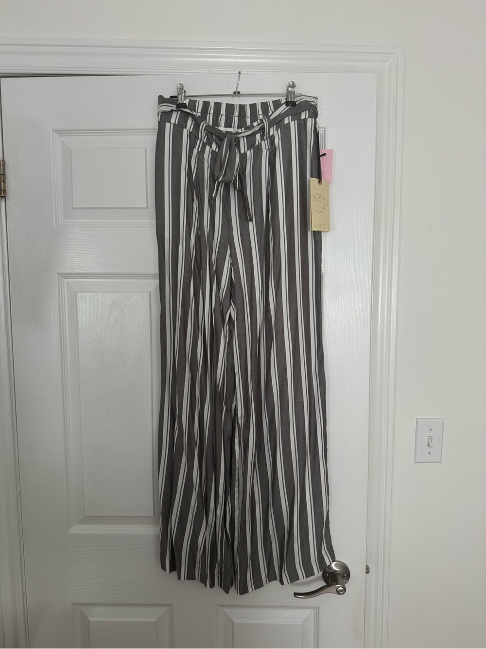 Striped Wide Leg Pants with Tie Waist - Gray/White